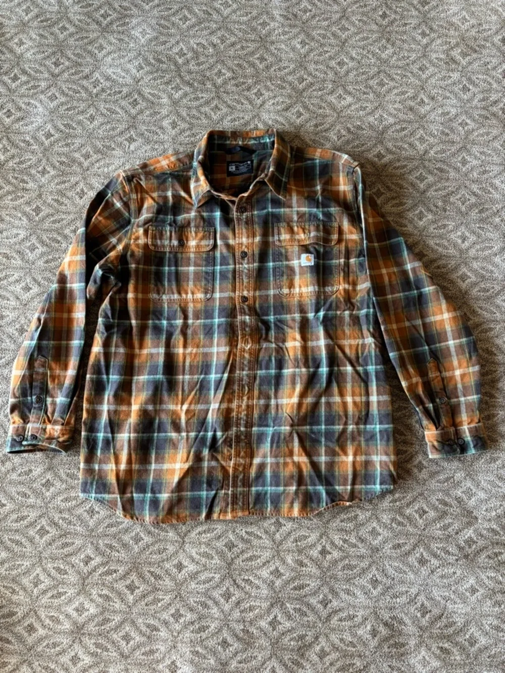 Carhartt loose fit heavyweight flannel!!! - Picture 2 of 4